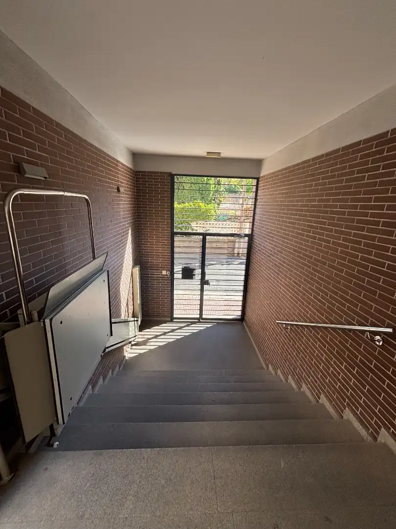 Apartamento de alquiler en Cájar con Aire acondicionado, Calefacción y Amueblado