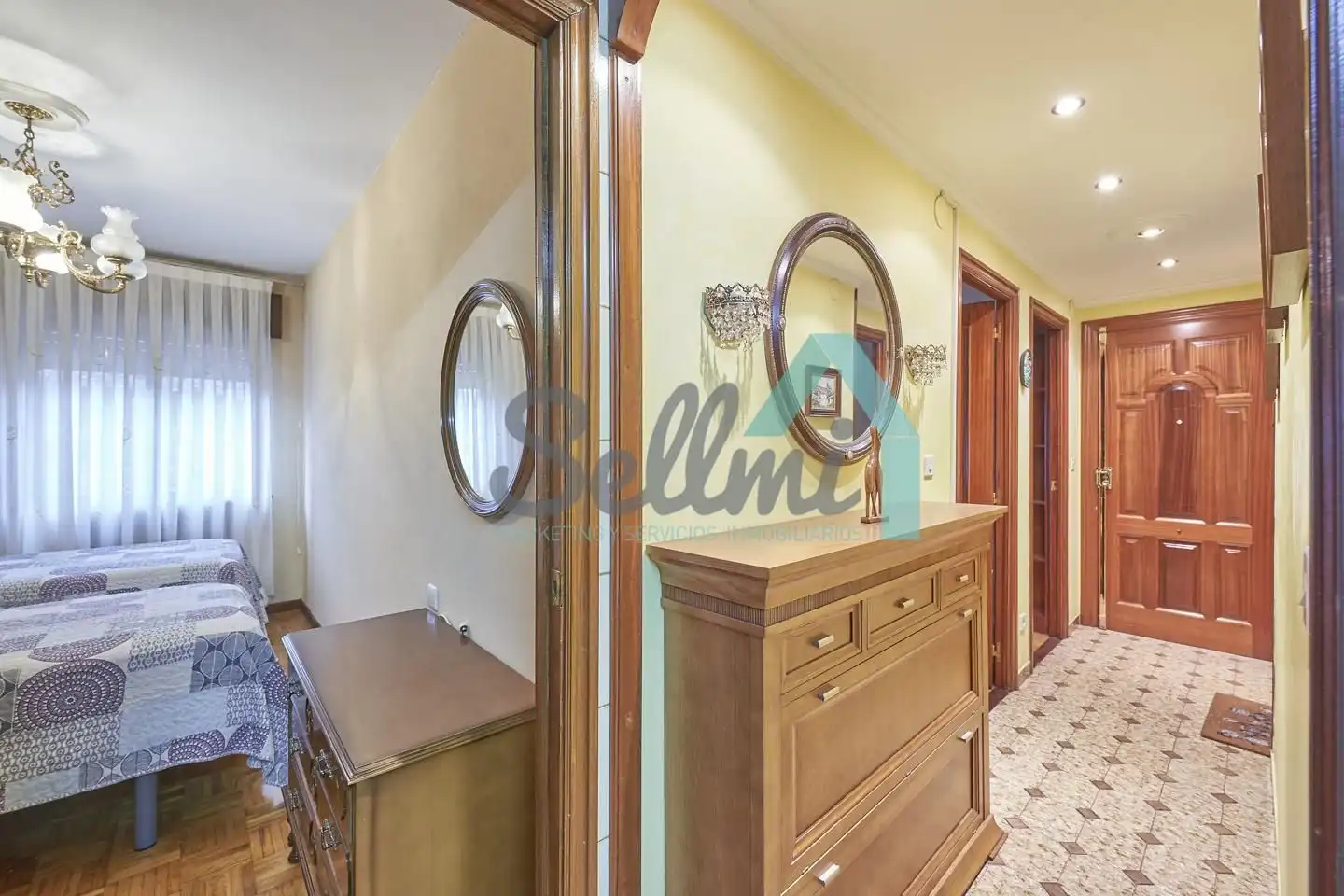 Wohnung zum Verkauf in Aller mit Parkett, Abstellraum und Möbliert