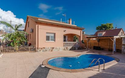 Piscina de Casa o xalet en venda en Llorenç del Penedès amb Aire condicionat, Terrassa i Traster