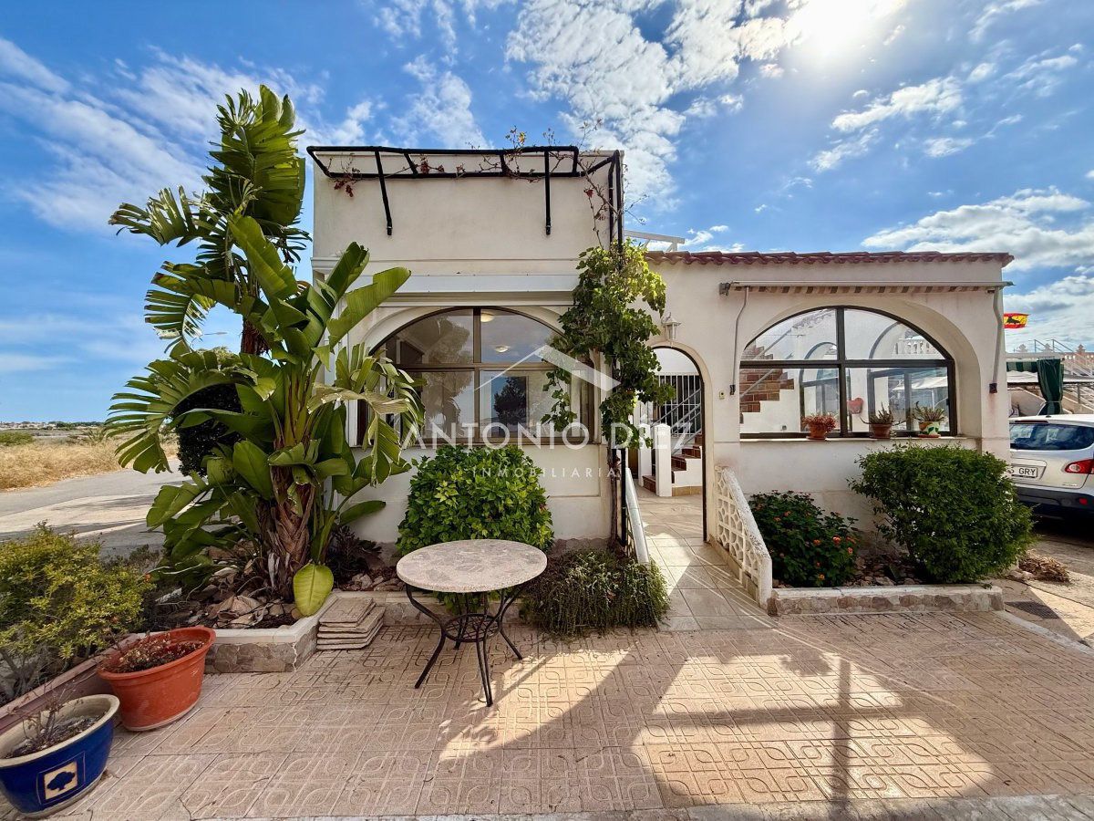 Terrassa de Casa adosada en venda en Torrevieja amb Aire condicionat, Calefacció i Terrassa