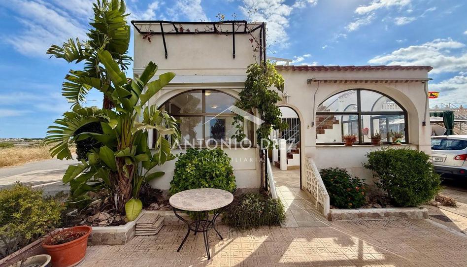 Foto 1 de Casa adosada en venta en Zona Carrefour - Urbanizaciones, Alicante