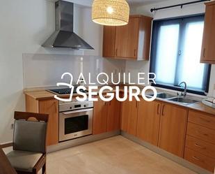 Cuina de Pis de lloguer en Ingenio amb Traster i Moblat