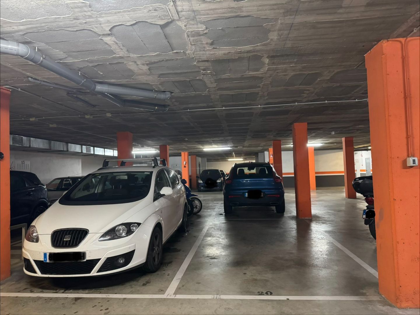Parking of Garage to rent in Girona Capital
