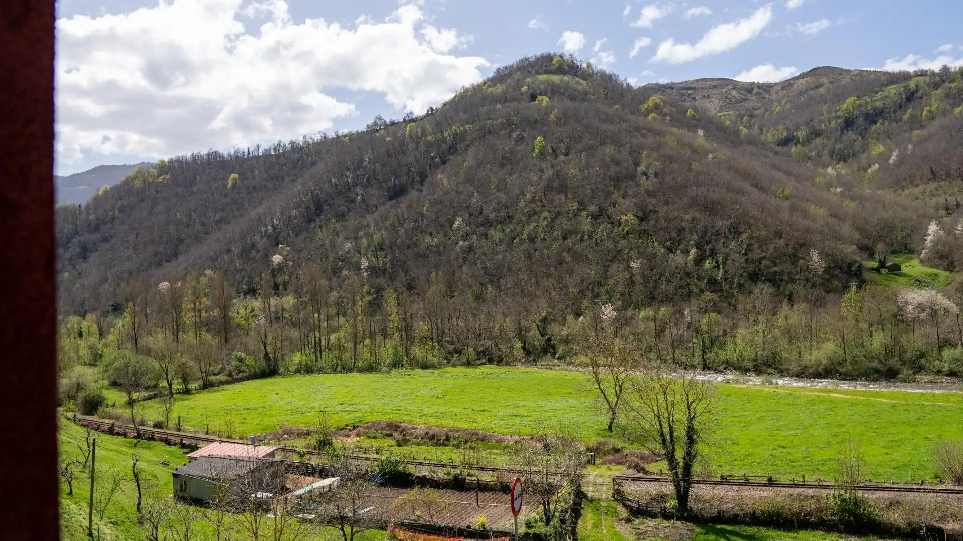 Casa o xalet en venda en Aller