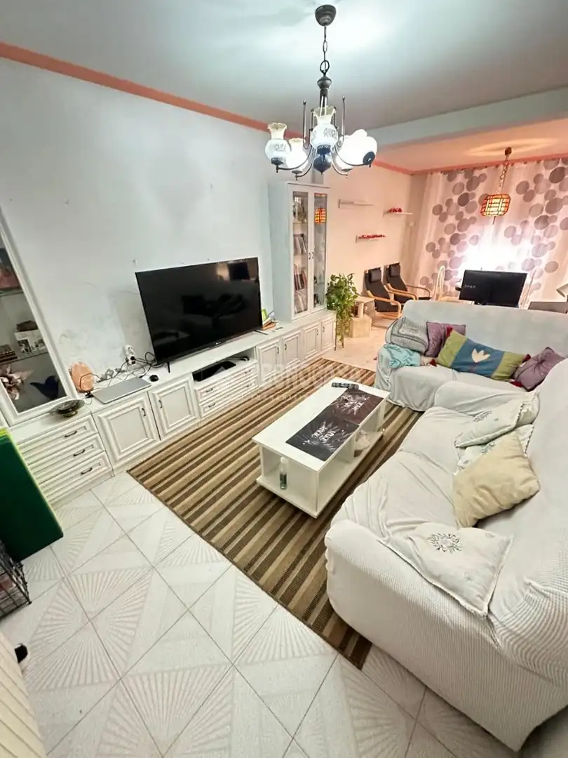 Sala de estar de Casa o chalet en venta en Fuenlabrada con Calefacción, Jardín privado y Terraza