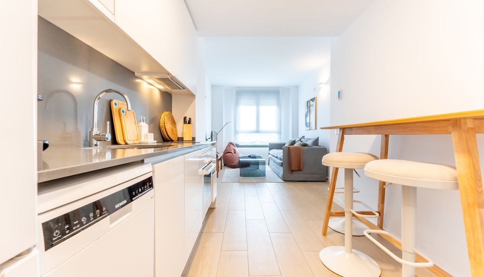 Apartamento de alquiler en Calle de las Viñas del Rio, 14, Butarque - Imagen 3