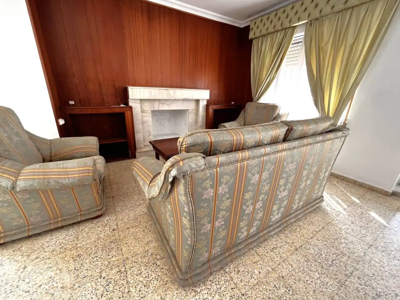 Sala d'estar de Àtic en venda en Huelva amb Terrassa i Traster