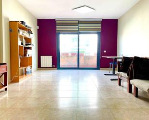 Living room of Flat for sale in Cerdanyola del Vallès  with Air Conditioner, Heating and Storage room