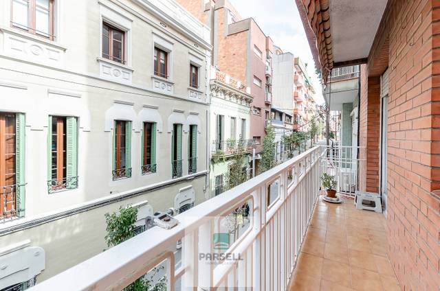 Piso en Venta en Passeig d'Amunt, 9 en El Camp d'en Grassot i Gràcia Nova