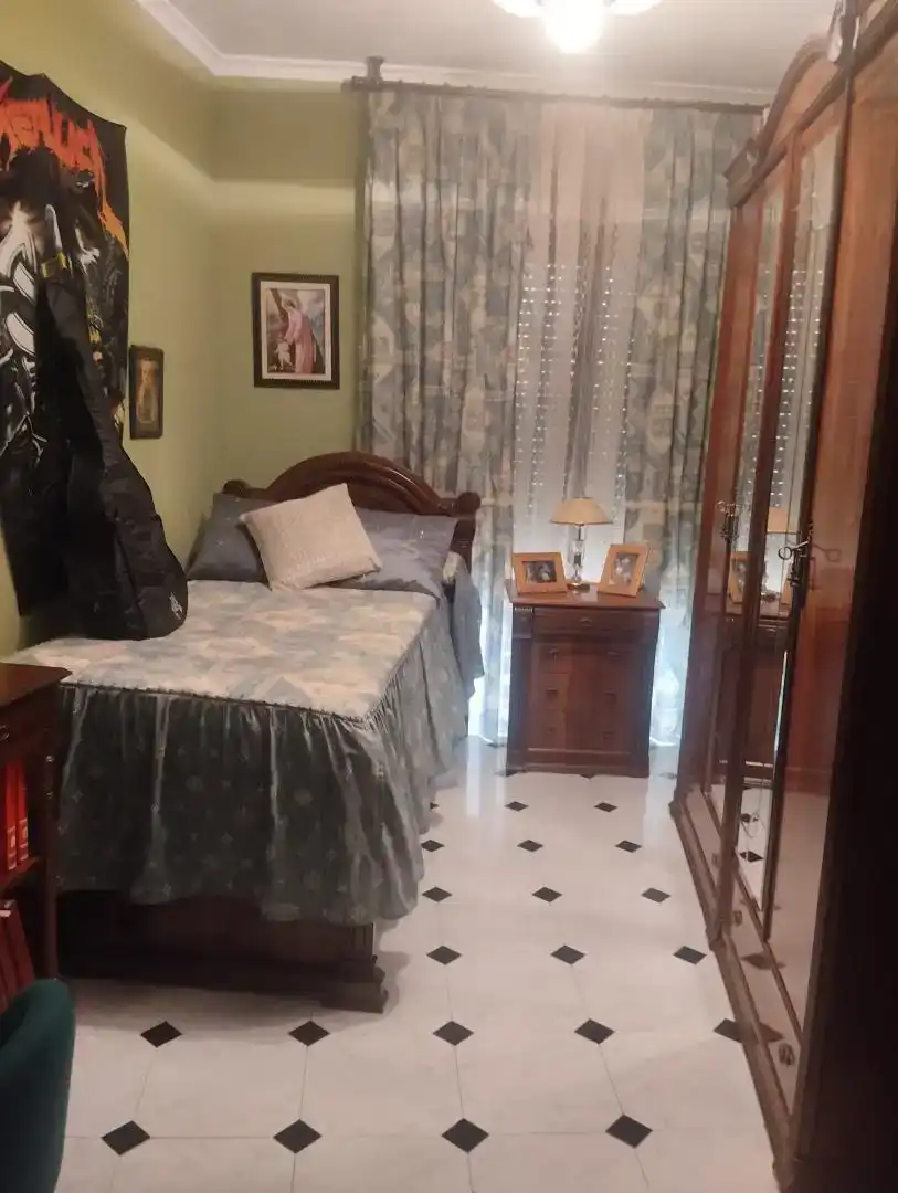 Dormitori de Casa adosada en venda en Vilches amb Aire condicionat i Balcó