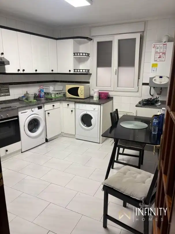 Appartamento con terrazza in affitto a Zabalbide Kalea, imagen 12