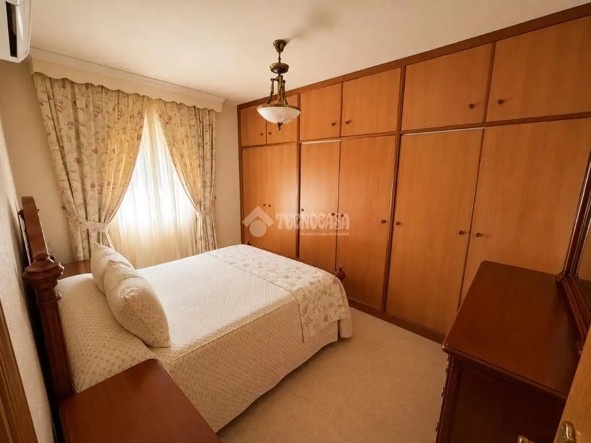 Bedroom of Flat for sale in Málaga  with Air Conditioner, Terrace and Storage room