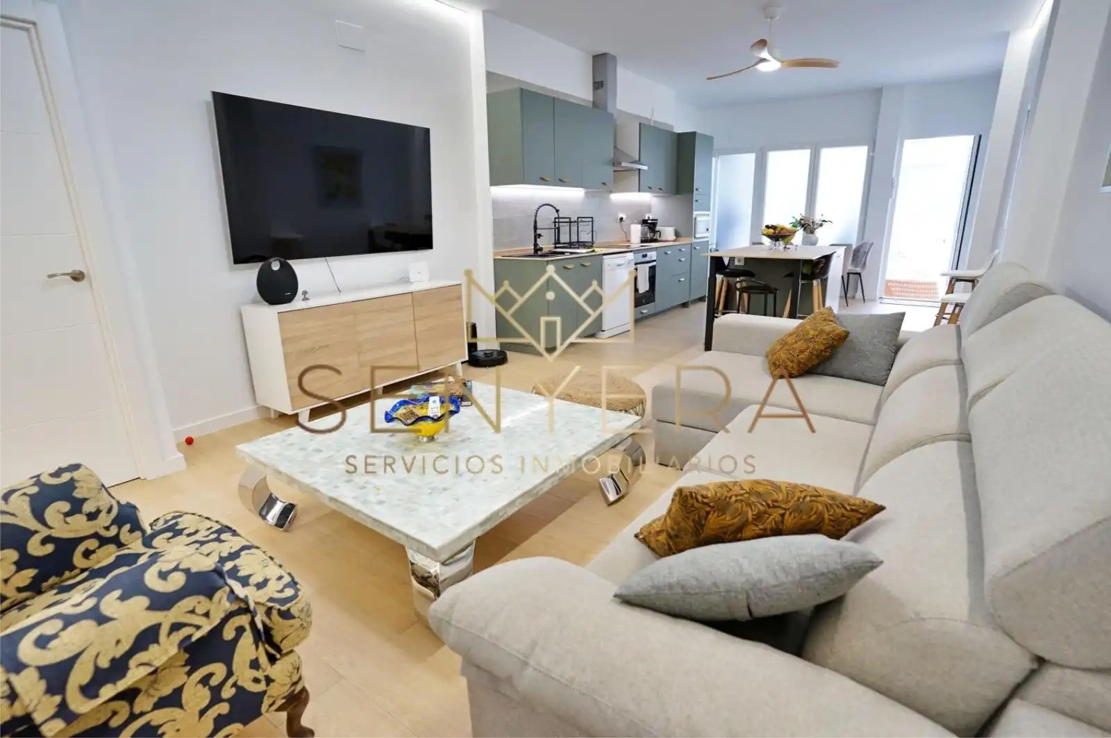 Wohnzimmer von Erdgeschoss zum Verkauf in Valencia mit Klimaanlage, Terrasse und Abstellraum