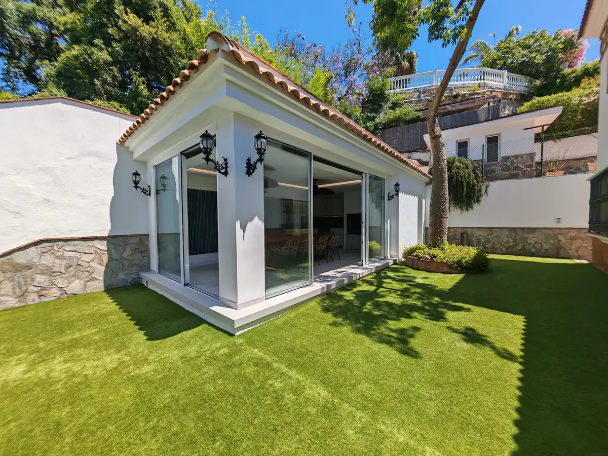 Exterior view of Houses for sale in Marbella  with Air Conditioner, Heating and Private garden