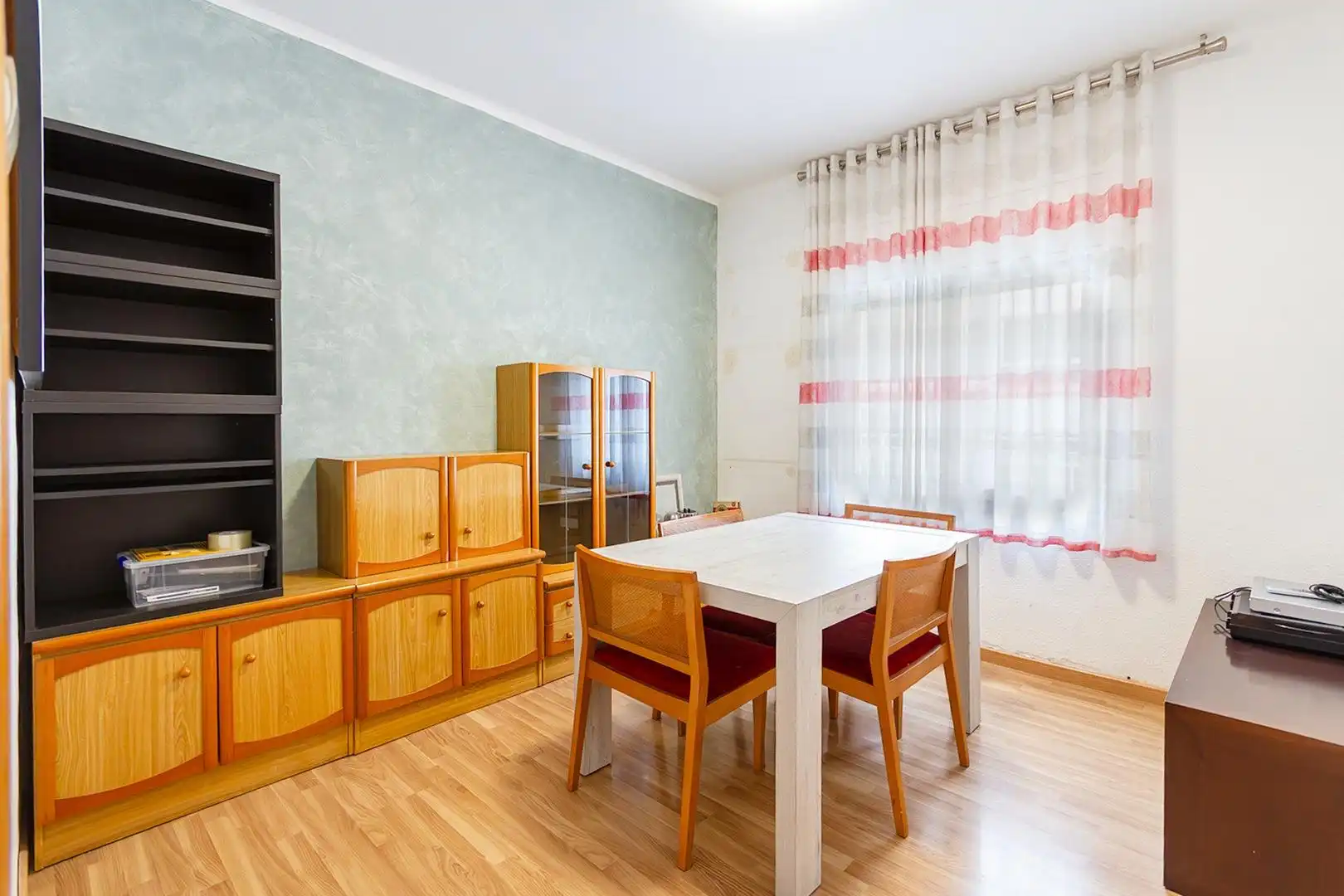 Esszimmer von Wohnung zum Verkauf in Sant Boi de Llobregat mit Heizung
