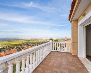 Terrassa de Casa o xalet en venda en Chiva amb Aire condicionat, Terrassa i Balcó