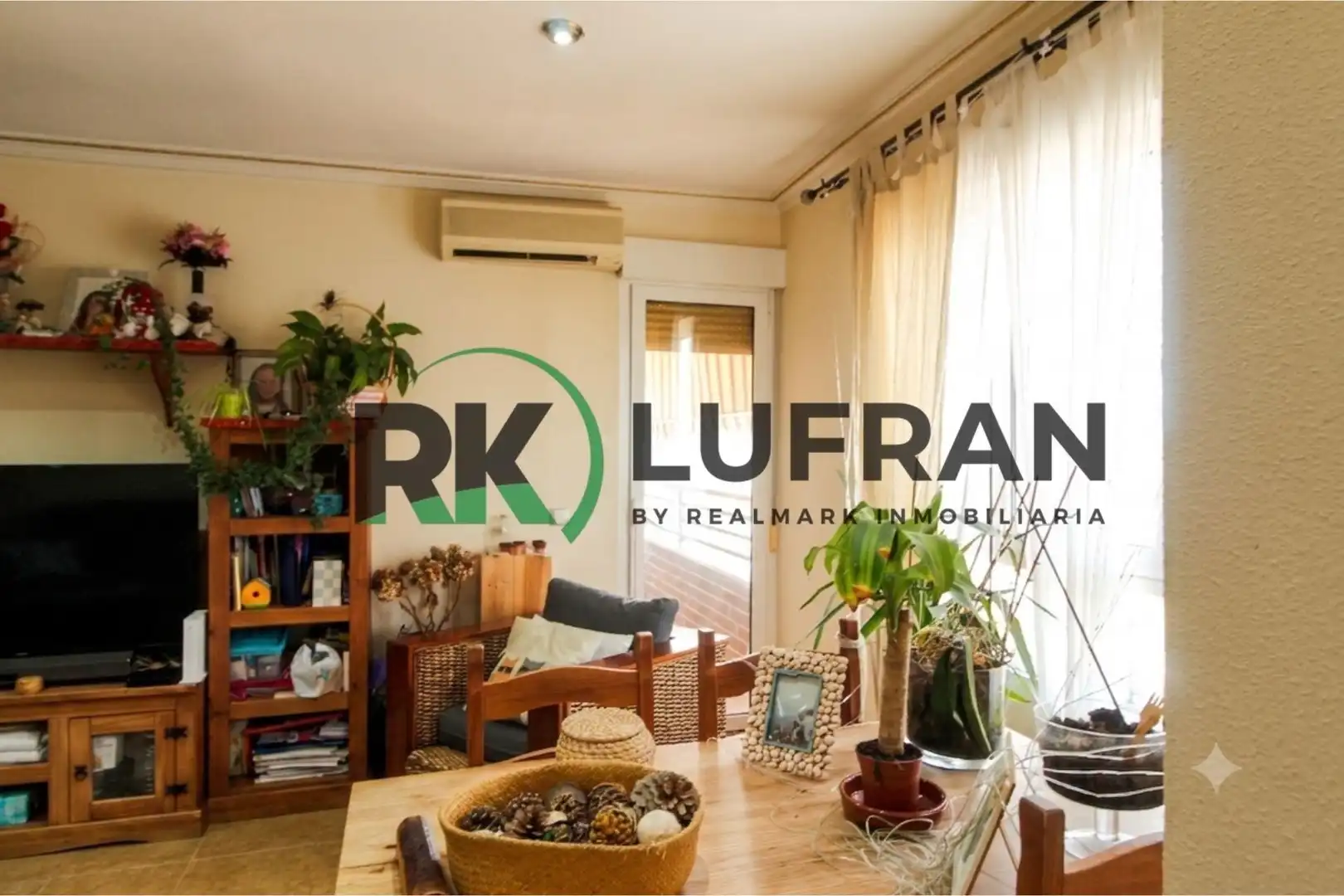 Flat for sale in Calle ARGENTINA, Sax