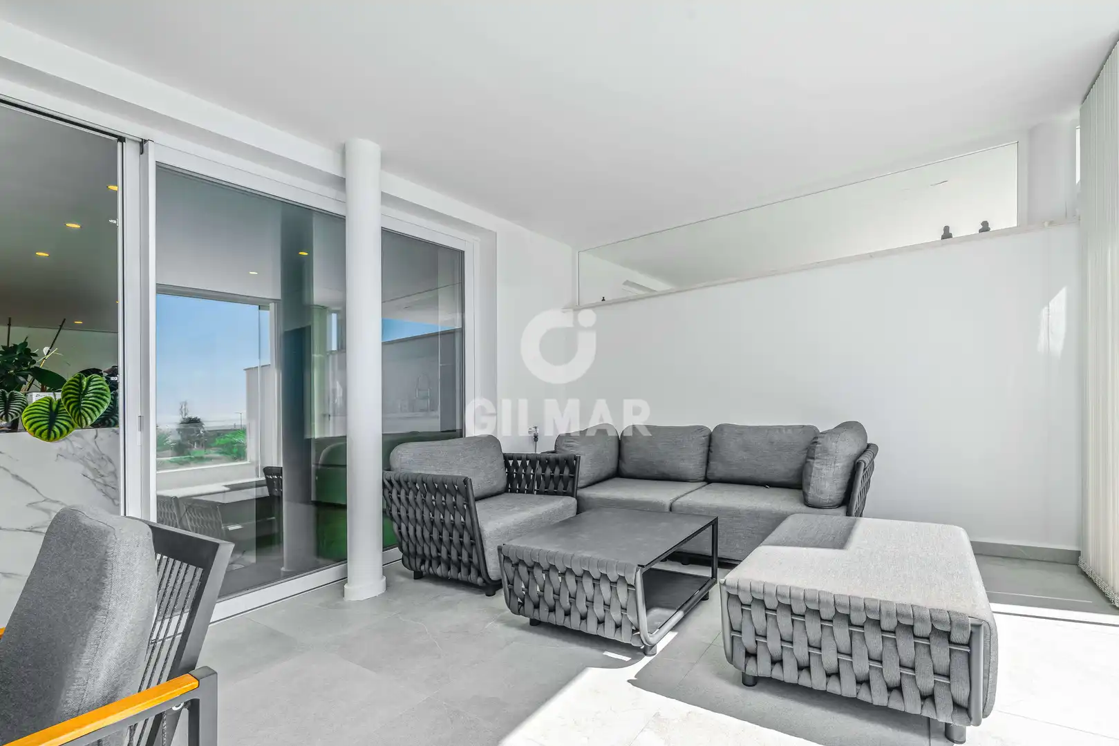 Sala d'estar de Pis en venda en Benalmádena amb Calefacció, Traster i Piscina