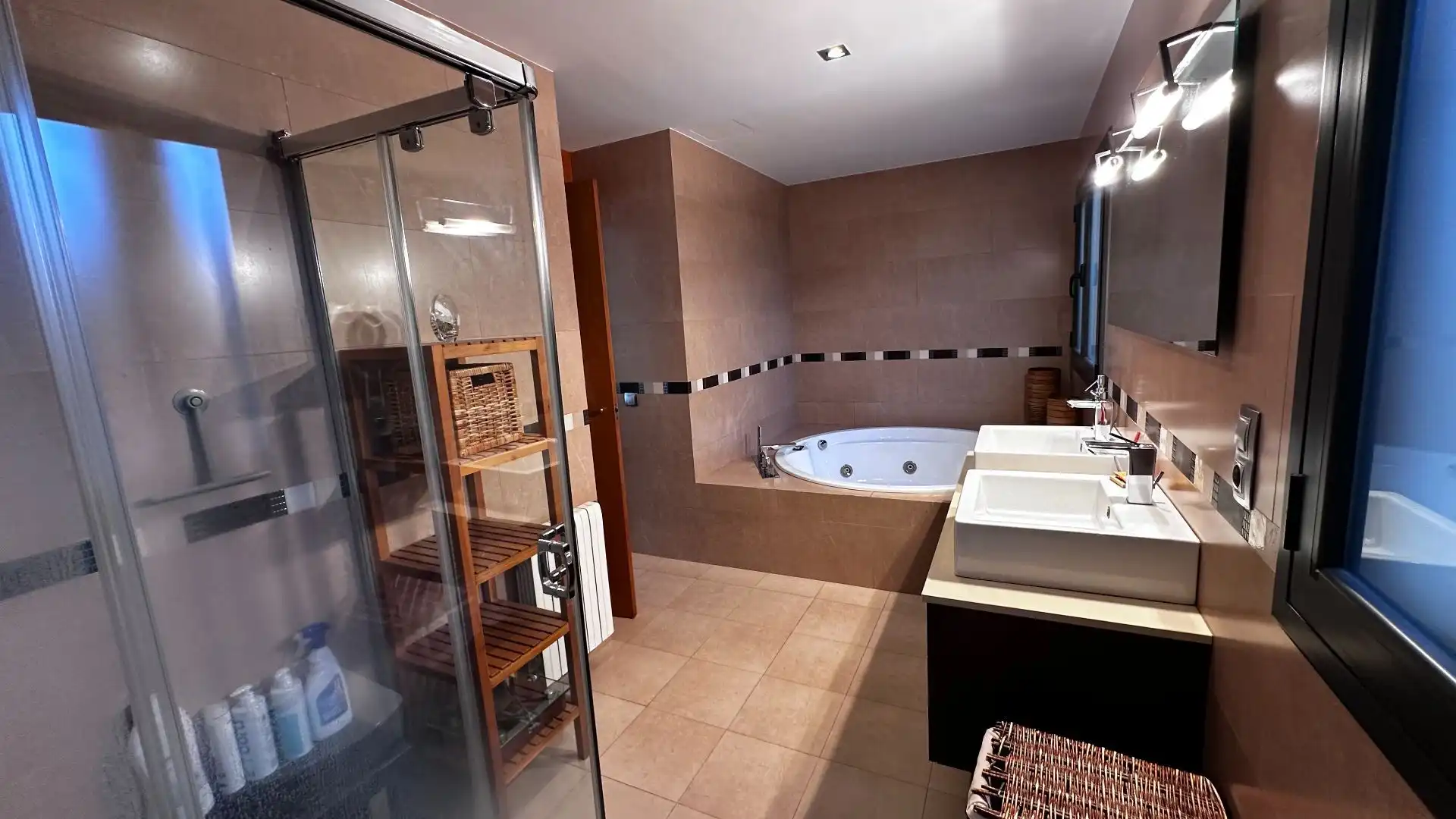 Bathroom of Houses for sale in Roquetes  with Air Conditioner, Heating and Private garden