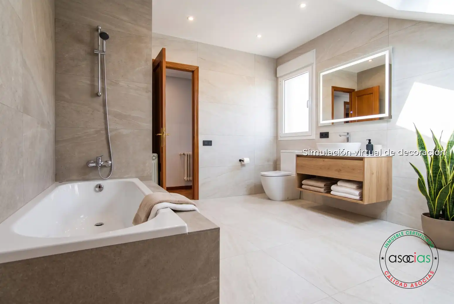Bathroom of Attic for sale in Lena  with Heating, Parquet flooring and Terrace