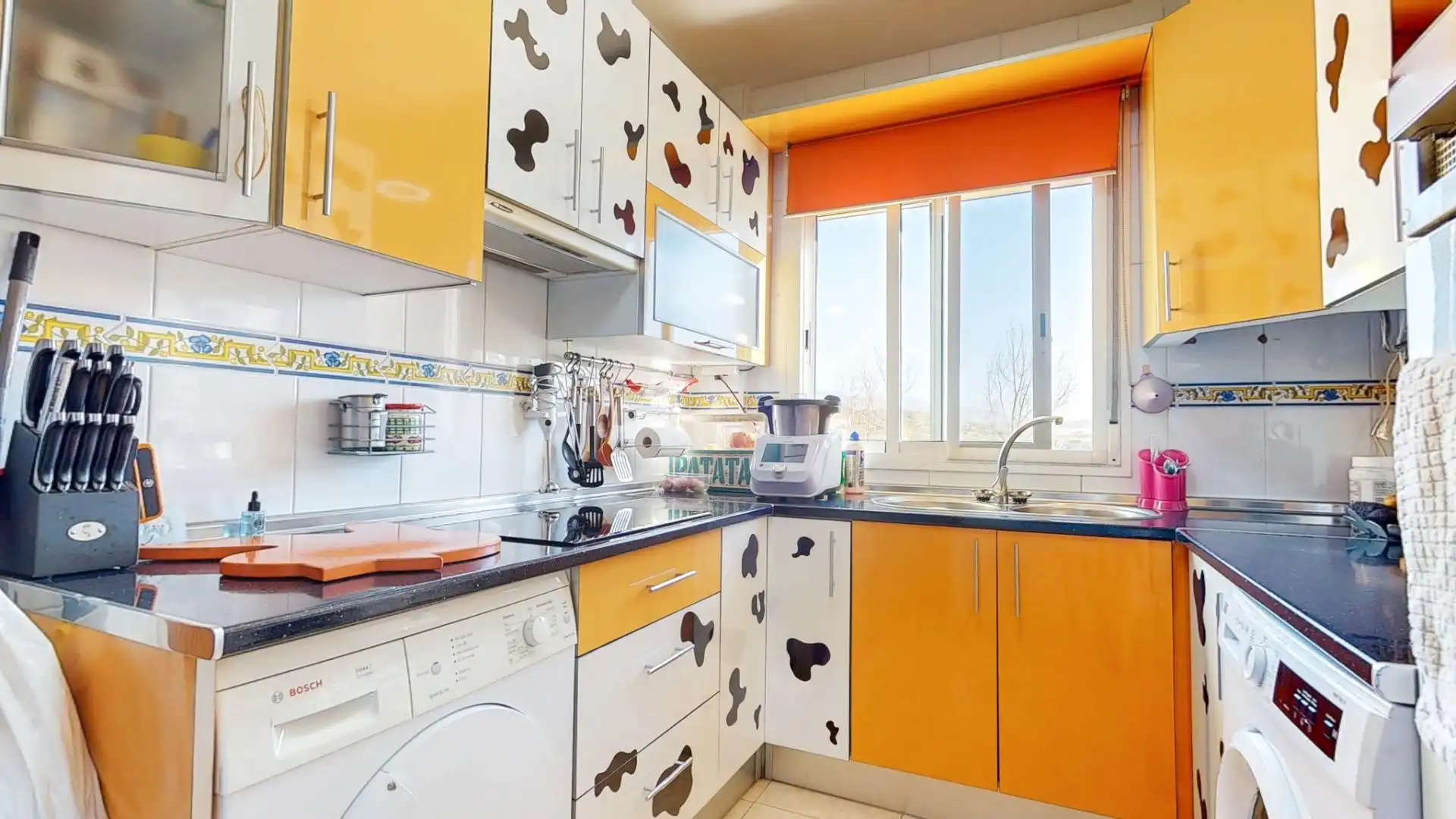 Kitchen of Flat for sale in Huércal de Almería  with Air Conditioner and Community pool
