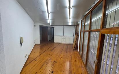 Premises for sale in  Barcelona Capital