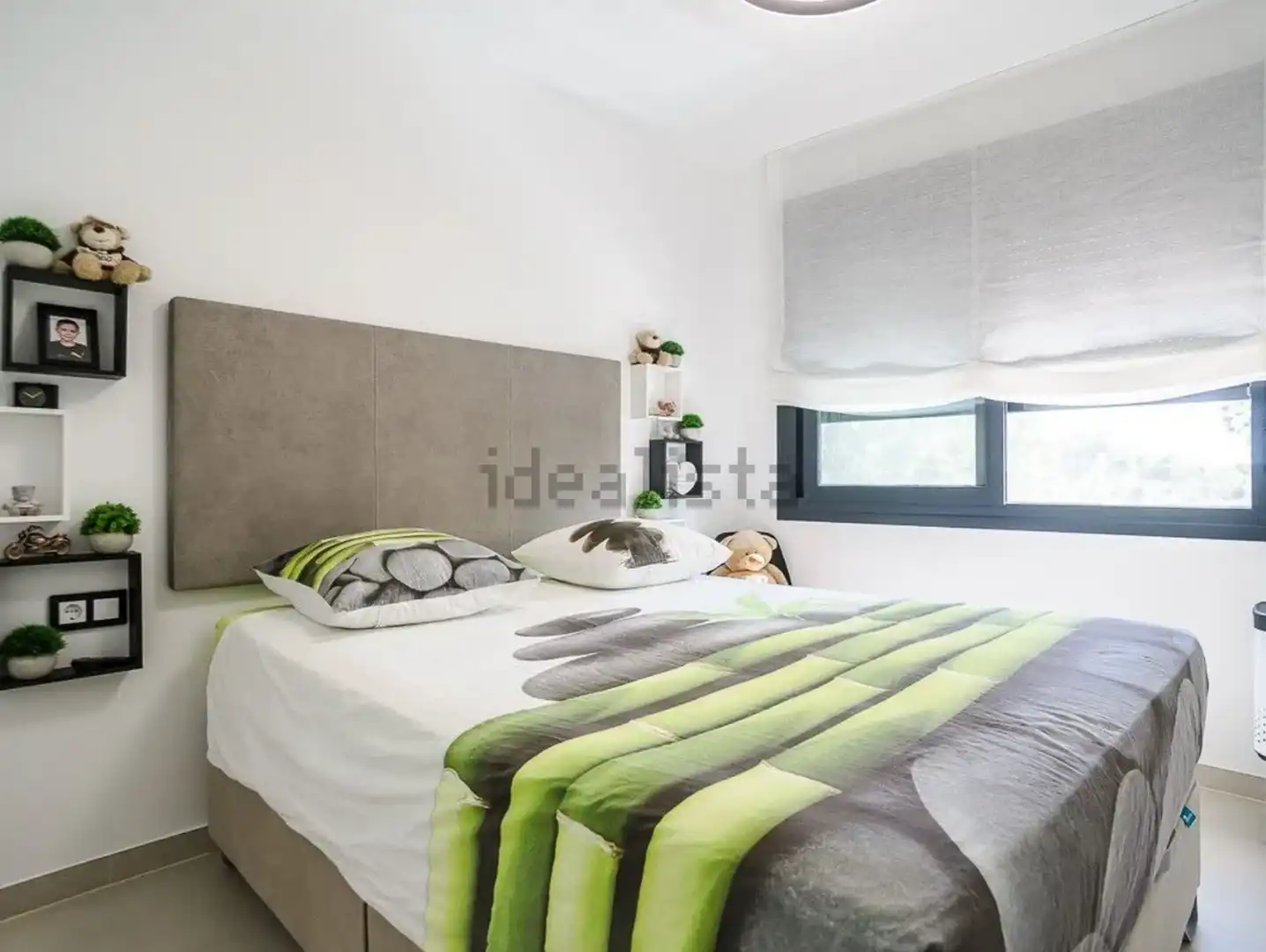 Habitación de Casa o chalet en venta en Pilar de la Horadada con Aire acondicionado, Terraza y Piscina