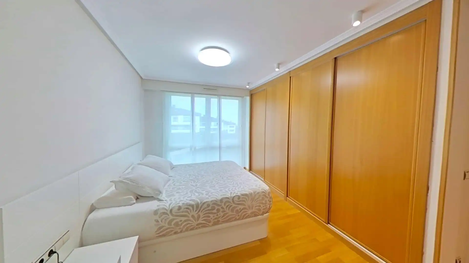 Habitación de Piso en venta en Donostia - San Sebastián  con Calefacción, Jardín privado y Terraza