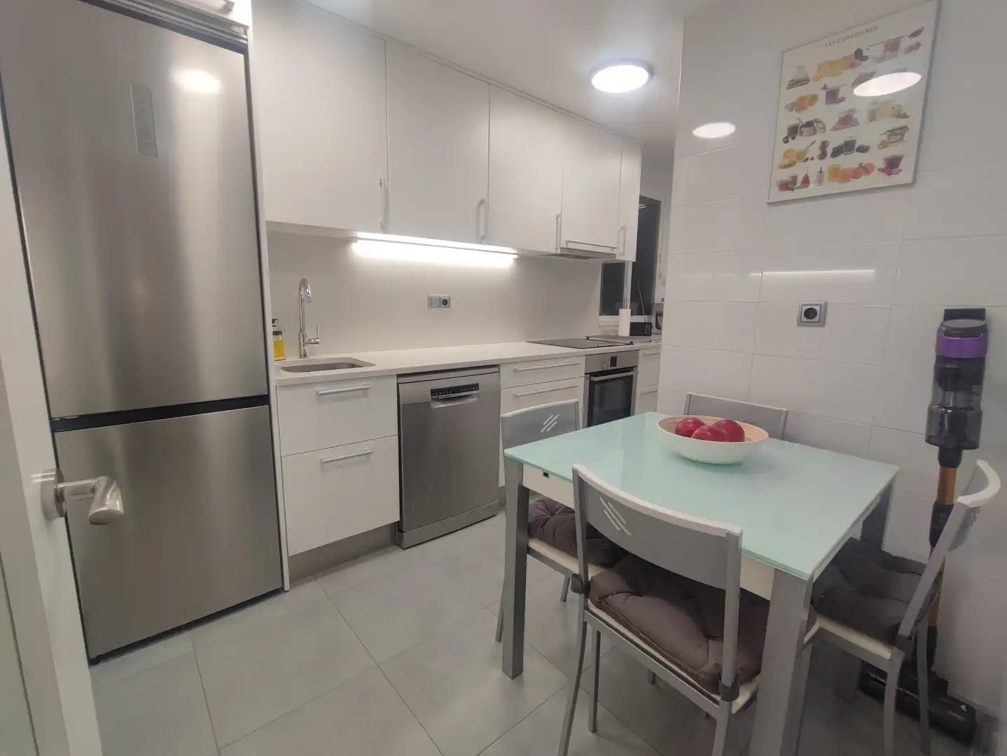 Cocina de Piso en venta en Madrid con Aire acondicionado, Calefacción y Jardín privado