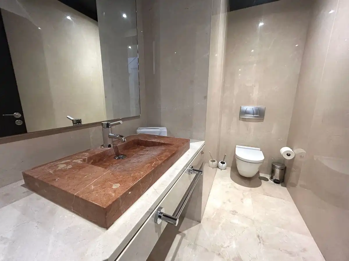 Bathroom of Duplexes for rent in Marbella  with Air Conditioner, Terrace and Furnished