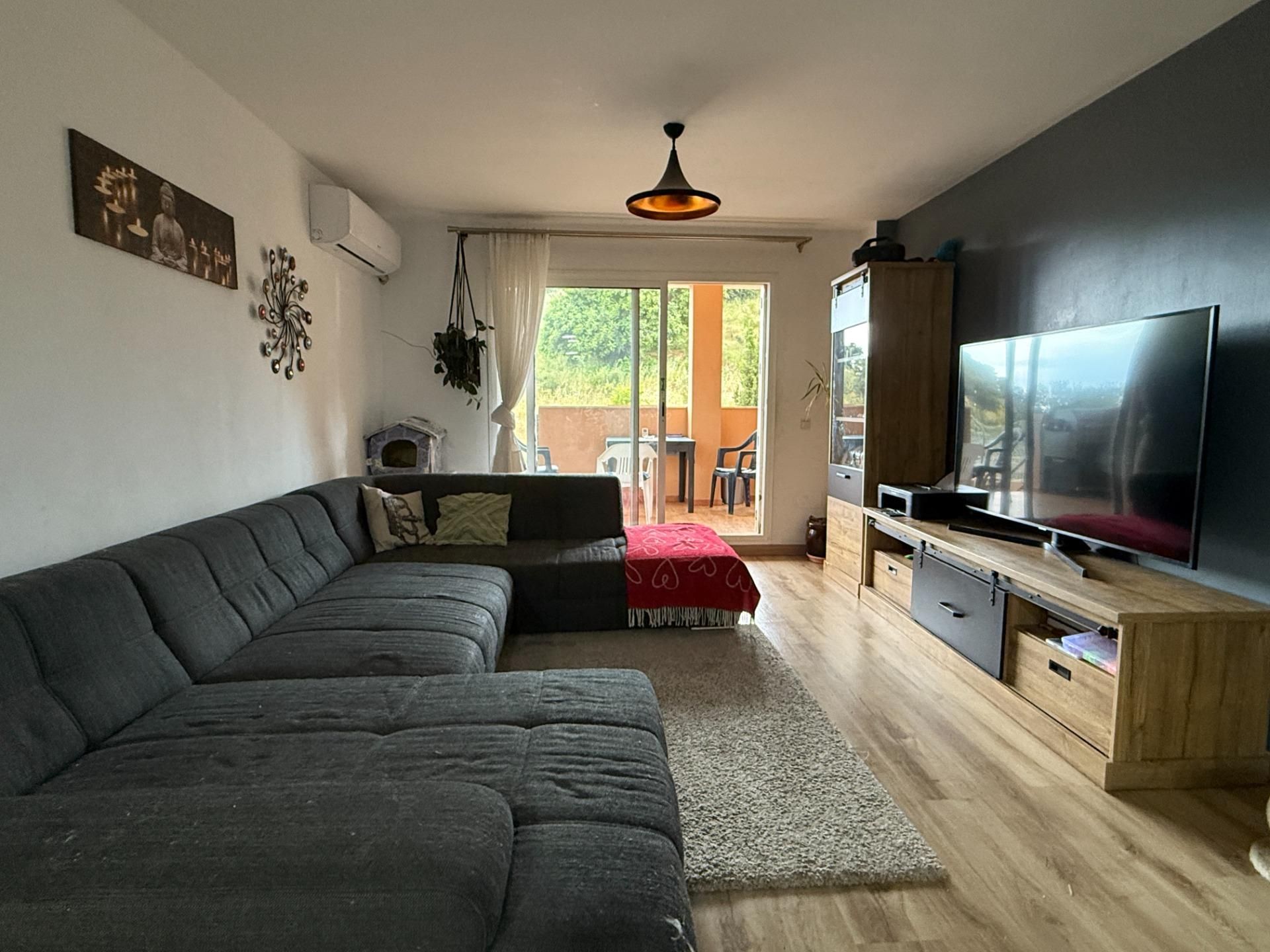 Living room of Flat for sale in Rincón de la Victoria  with Private garden, Terrace and Storage room