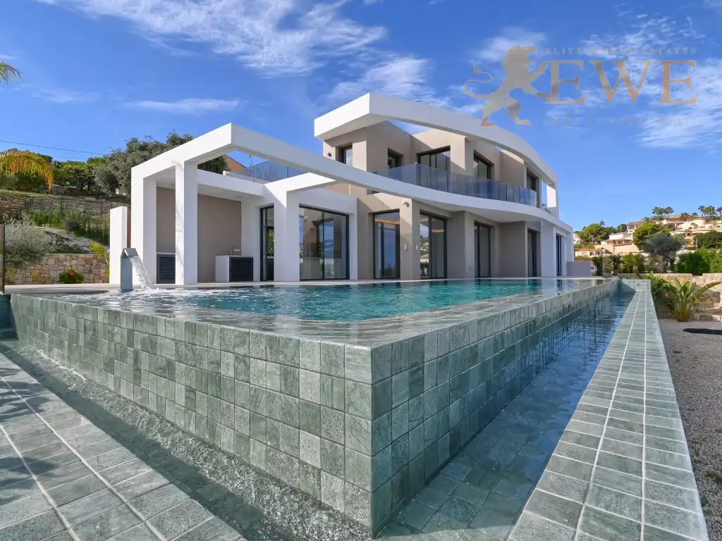 Casa in vendita a Avenida Marina La