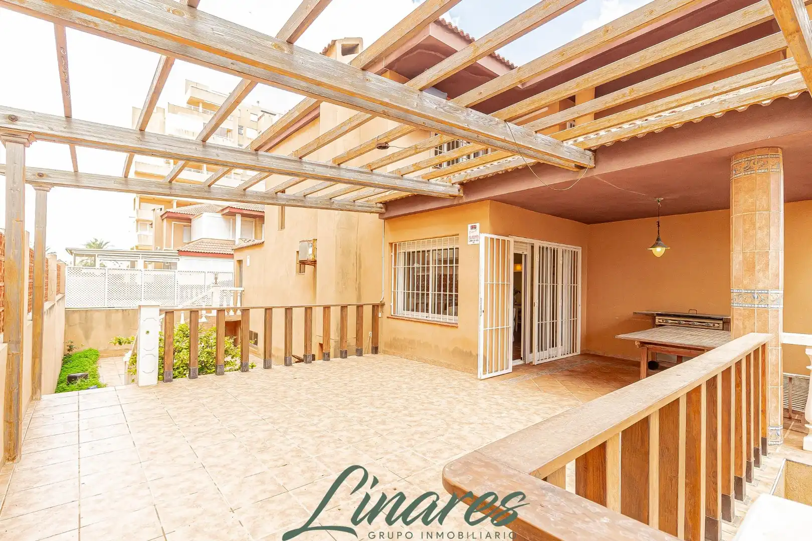 Terrassa de Casa o xalet en venda en La Manga del Mar Menor amb Aire condicionat, Jardí privat i Terrassa