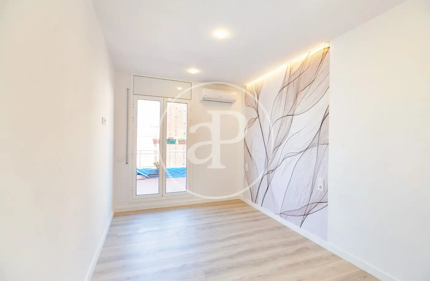 Habitación de Ático en venta en Barcelona con Aire acondicionado, Calefacción y Terraza