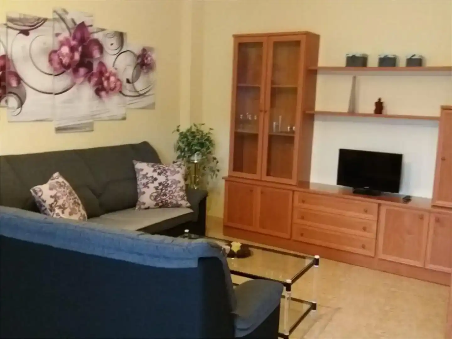Sala de estar de Piso de alquiler en Villanueva del Arzobispo con Aire acondicionado y Amueblado