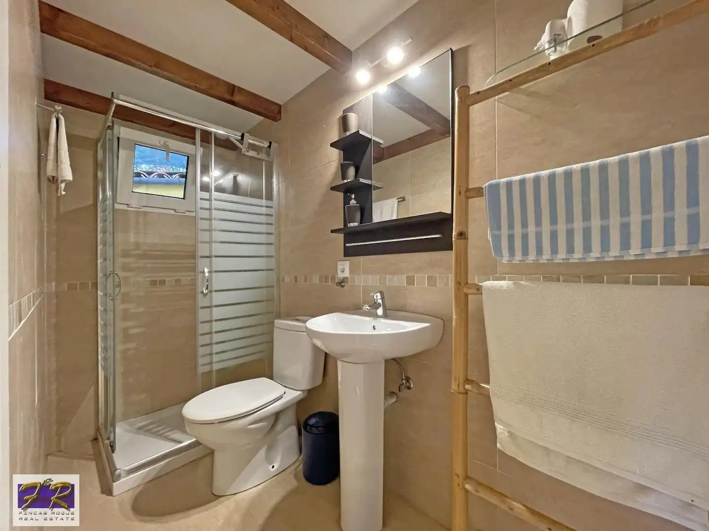 Bany de Casa o xalet en venda en Alcúdia amb Terrassa, Moblat i Forn