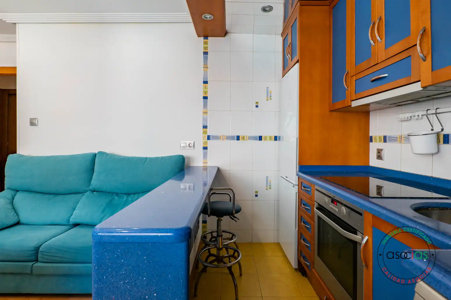Cocina de Piso en venta en Gijón  con Calefacción y Trastero