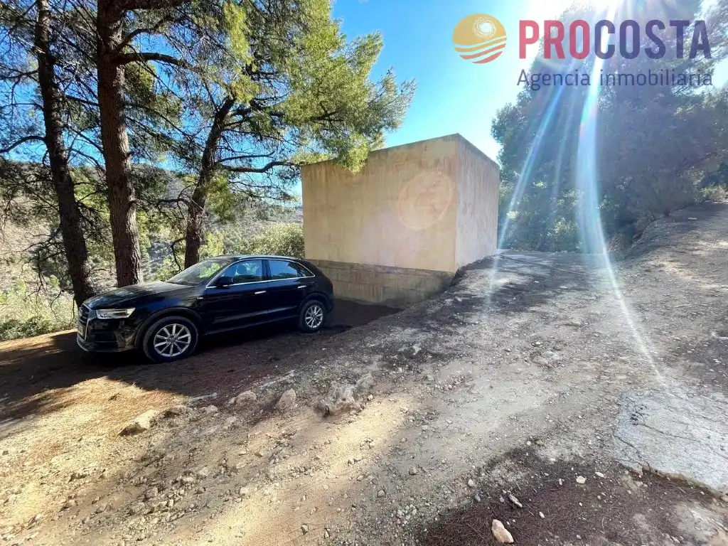 Finca rústica en venta en Almuñécar con Jardín privado, Terraza y Piscina