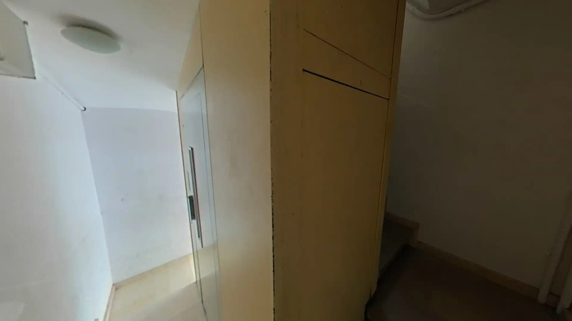 Piso en venta en L'Hospitalet de Llobregat con Parquet