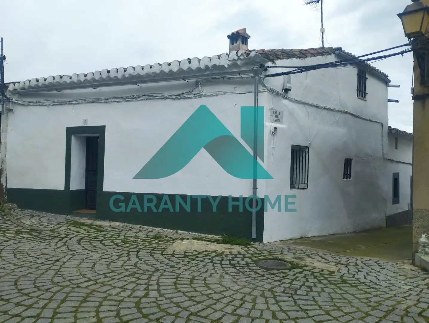 Exterior view of Houses for sale in Garrovillas de Alconétar  with Heating and Furnished