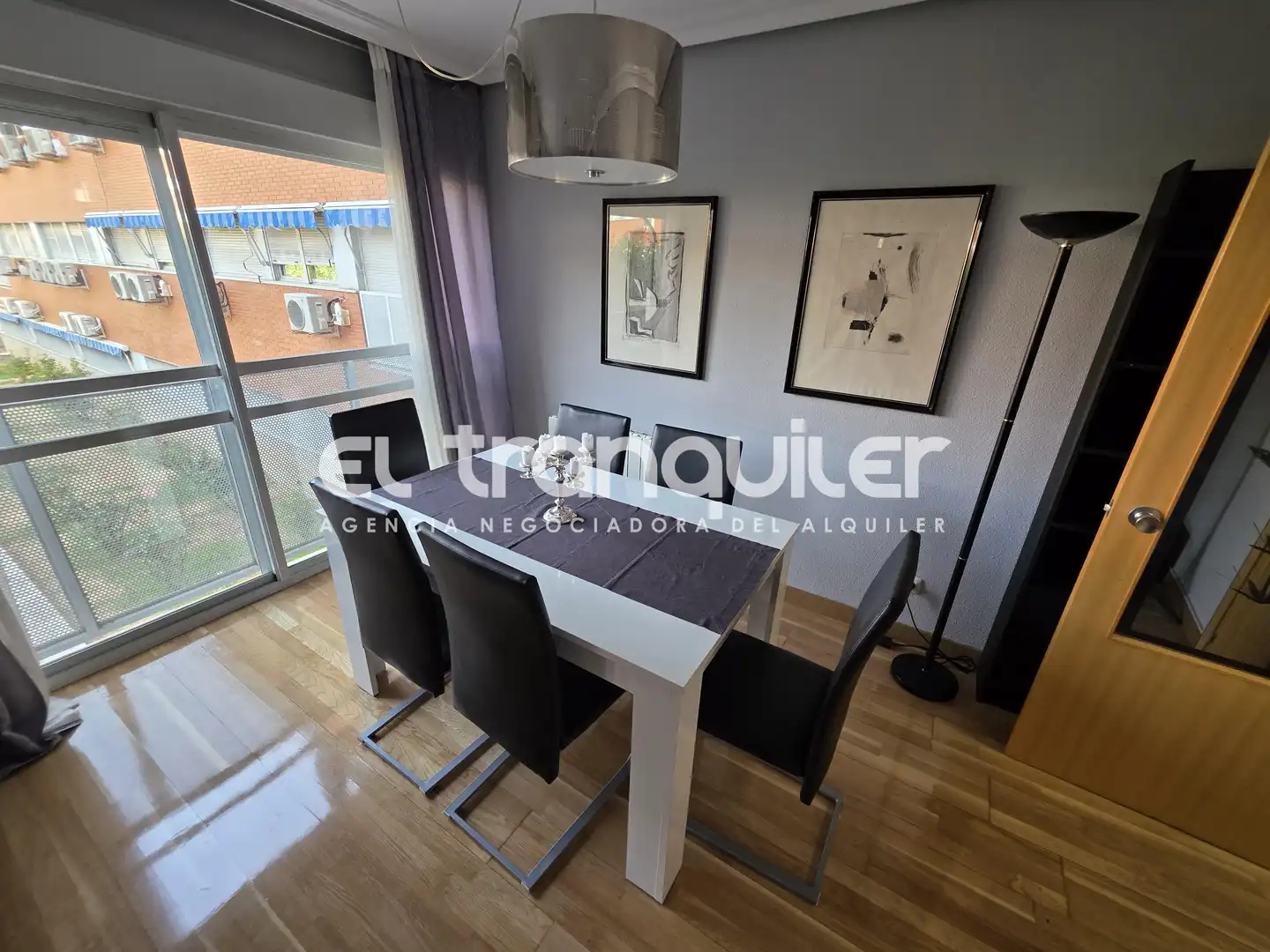 Comedor de Piso de alquiler en Madrid con Aire acondicionado, Parquet y Amueblado