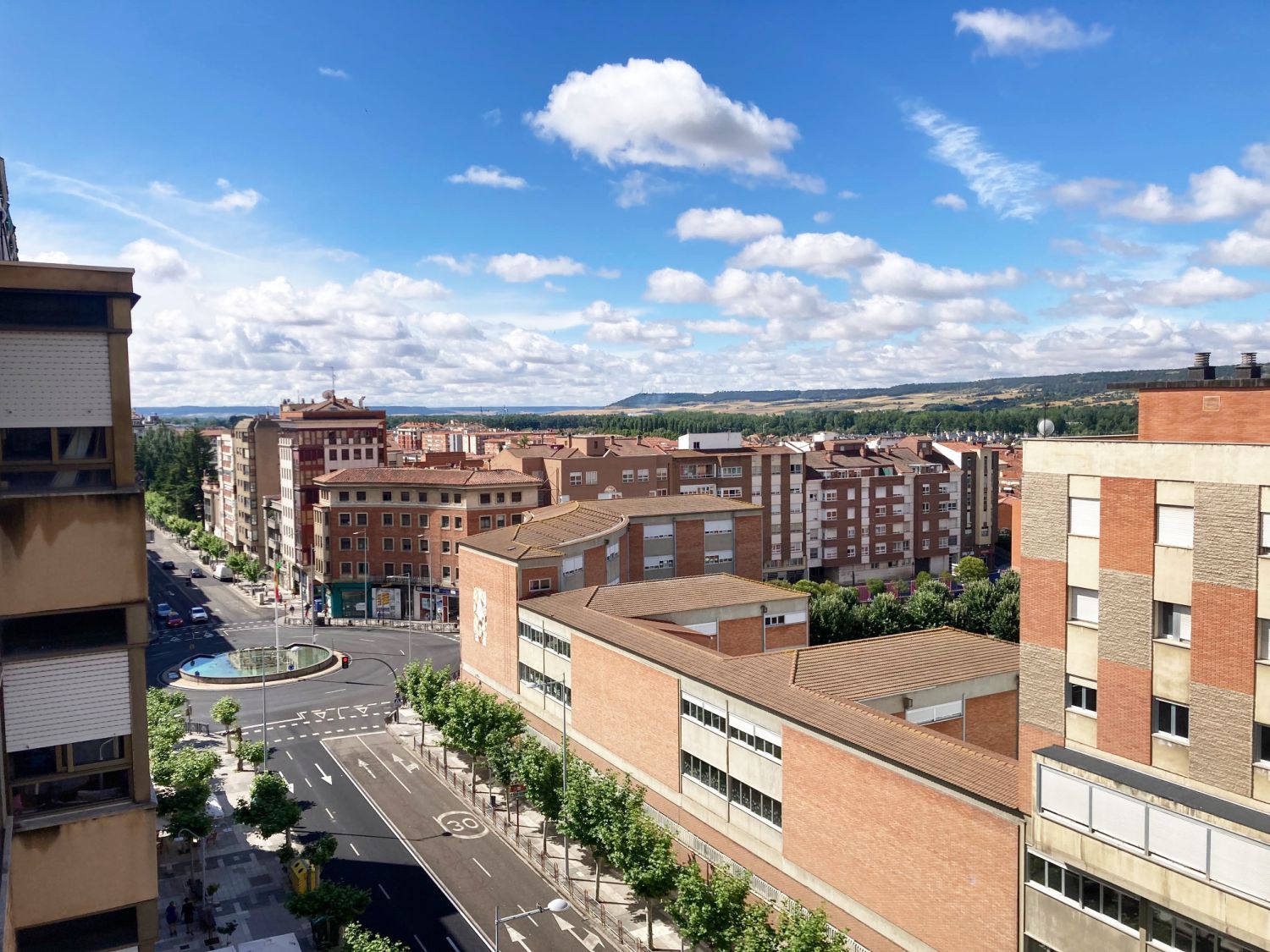 Vista exterior de Pis en venda en Palencia Capital amb Calefacció i Terrassa