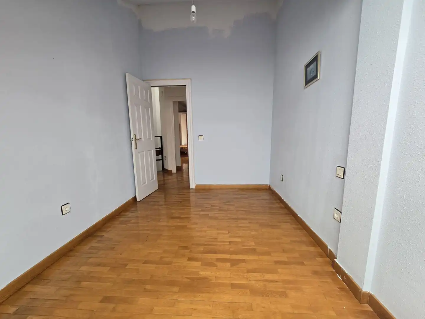 Habitación de Dúplex en venta en Villamediana de Iregua con Calefacción y Amueblado