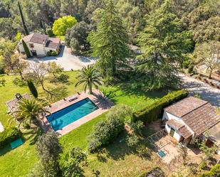 Vista exterior de Finca rústica en venda en Bigues i Riells amb Jardí privat, Terrassa i Traster