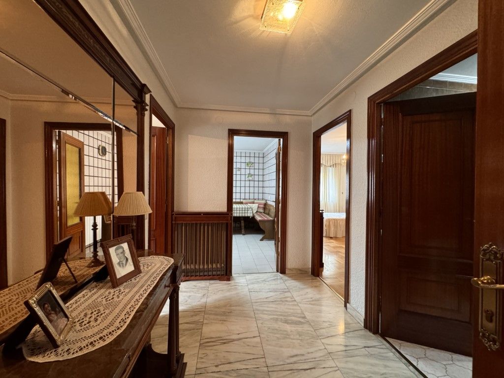 Flat for sale in Turcia