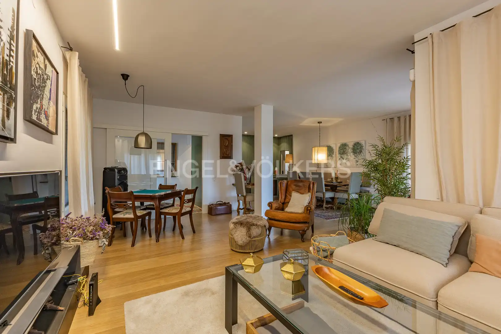 Sala de estar de Casa o chalet en venta en Seva con Aire acondicionado, Calefacción y Jardín privado