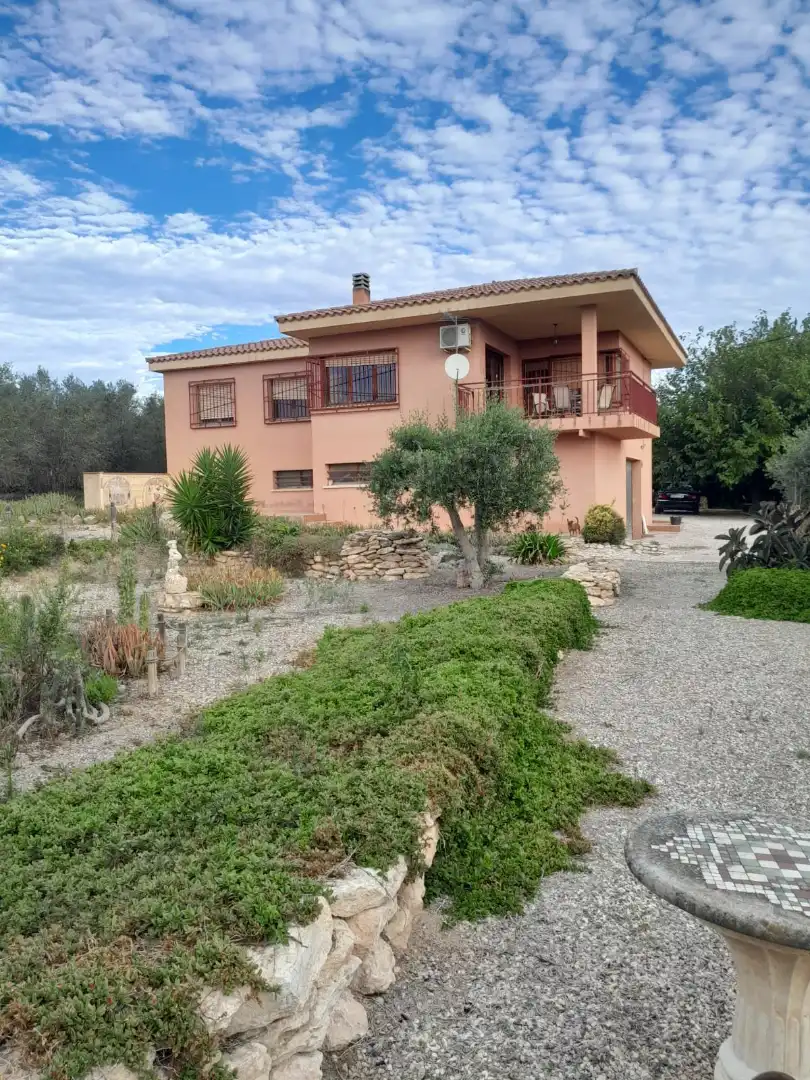 Vista exterior de Casa o chalet en venta en Valls con Jardín privado y Piscina