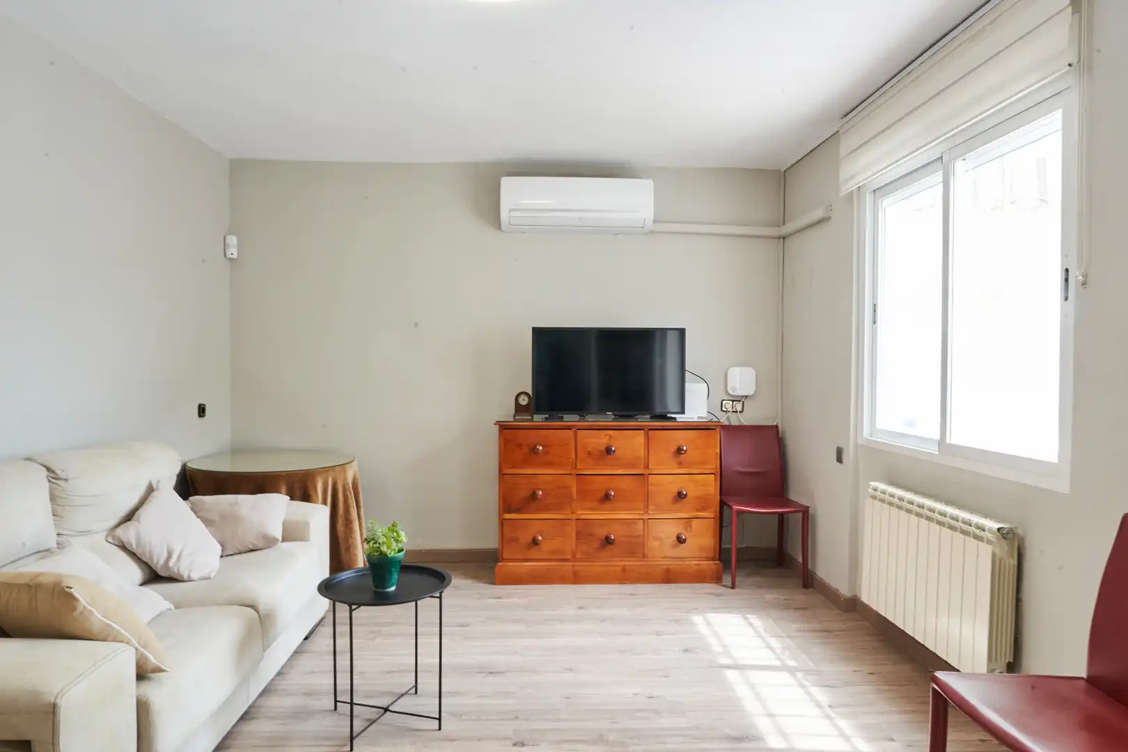 Living room of Detached homes for sale in Jaén  with Furnished
