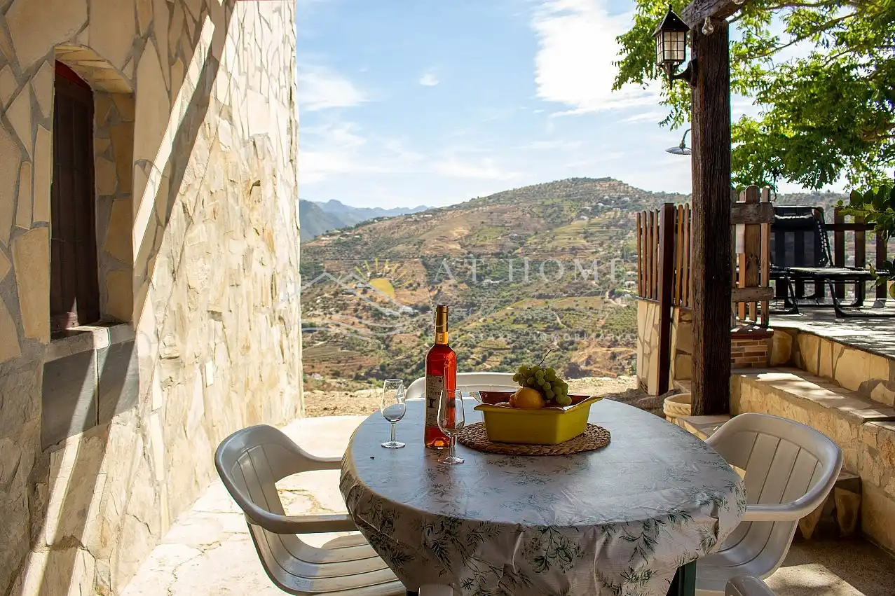 Terraza de Casa o chalet de alquiler en Cómpeta con Piscina, Amueblado y Horno