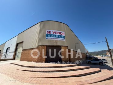 Nave industrielle à vendre à Onda